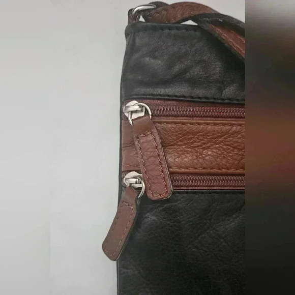 Florence 100% Black & Brown Leather Crossbody Adjustable Strap  Zipper purse - Picture 8 of 9